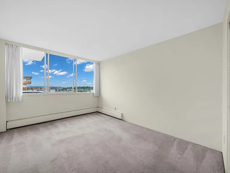 700 Hamilton St — Photo 14