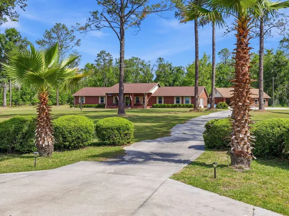 407 SW Lockheed Ln, Lake City, FL 32025