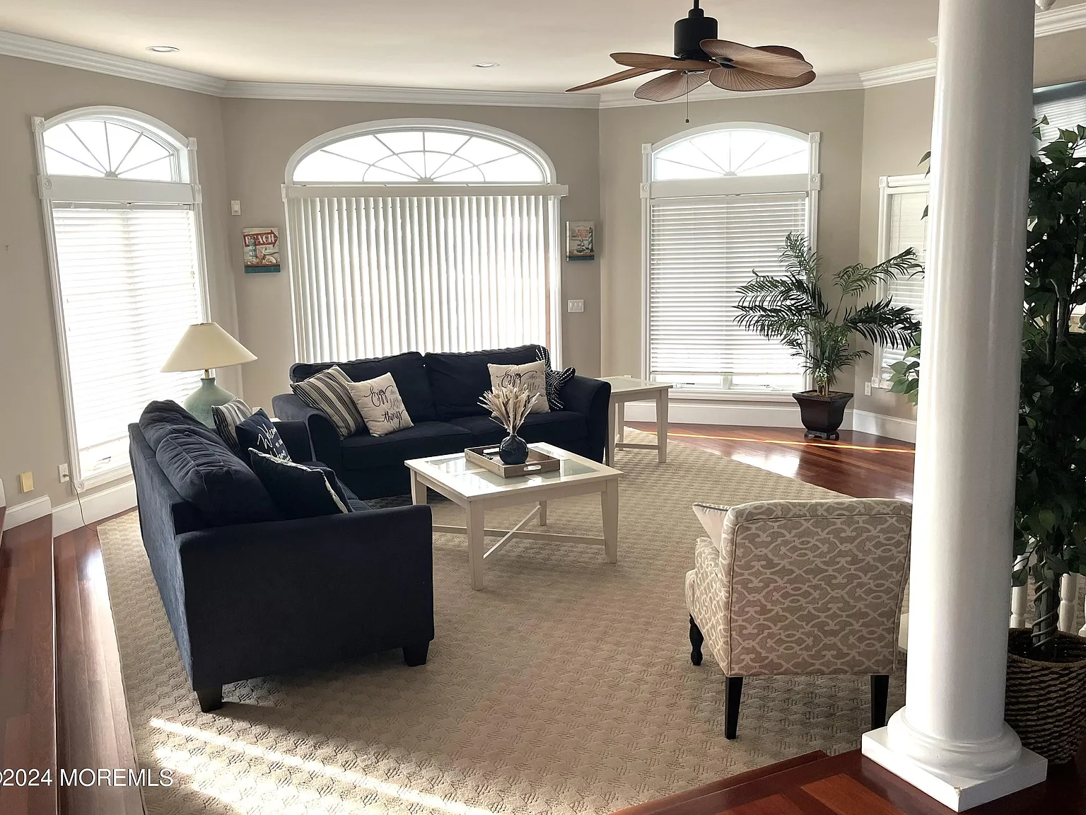 4 bed, 4859 sqft, $16,000 — Photo 2