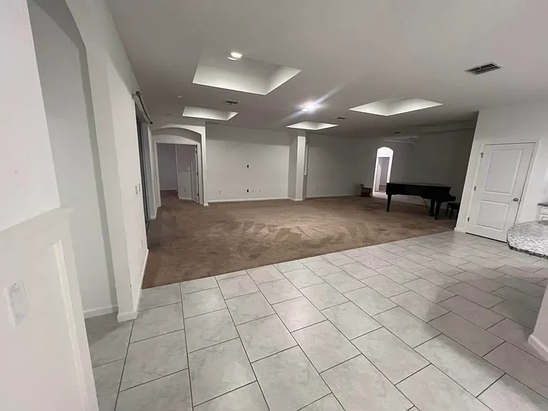 390 Cheeota Ct — Photo 5
