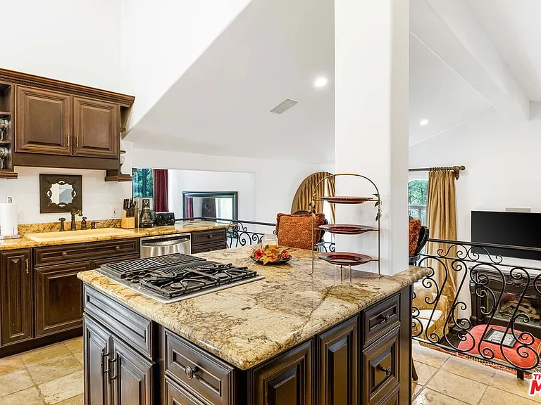 3030 Passmore Dr — Photo 9