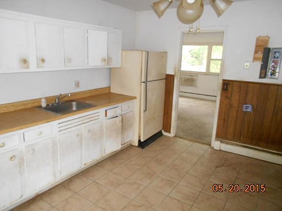 4th image of 2744 Madison Ave Unit 2B