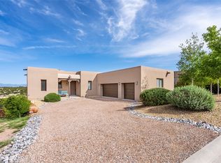 61 Via Summa, Santa Fe, NM 87507
