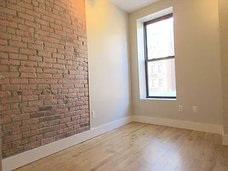 Rented by Uptown Flats LLC