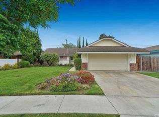 7672 Whitney Dr, Huntington Beach, CA 92647