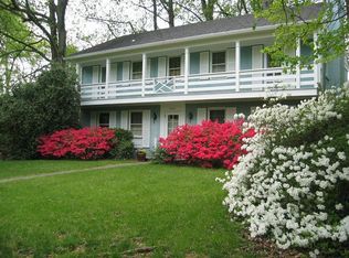 3300 Wake Dr, Kensington, MD 20895
