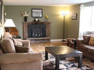 11708 Waller Rd E, Tacoma, WA 98446