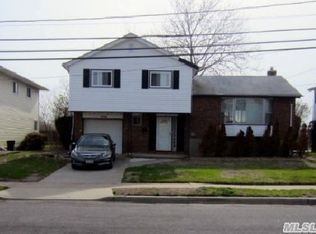 3258 Wolfson Dr, Baldwin, NY 11510