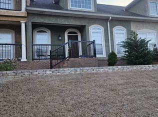 15 Harbor View Ct NE, Decatur, AL 35601