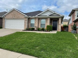 973 Jockey Club Ln, Fort Worth, TX 76179