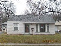1st image of 35861 Glen St