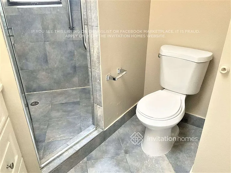 260 SW 113th Ter — Photo 11