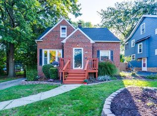 1967 E 224th St, Euclid, OH 44117