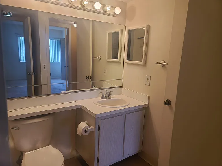 317 Knotty Pine Cir #A-2 — Photo 18