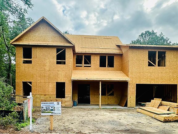 2nd image of 933 McCants Dr