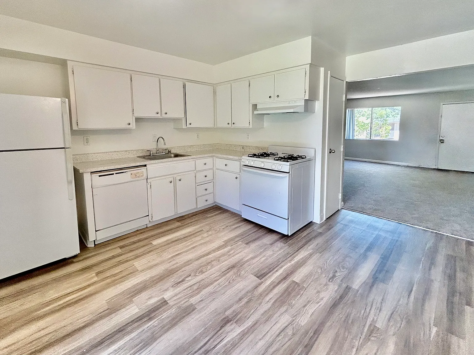 Parkview Village — Photo 1