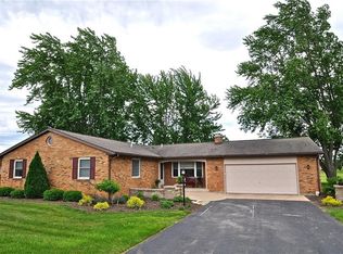 6483 Fairway Ct, Greenville, OH 45331