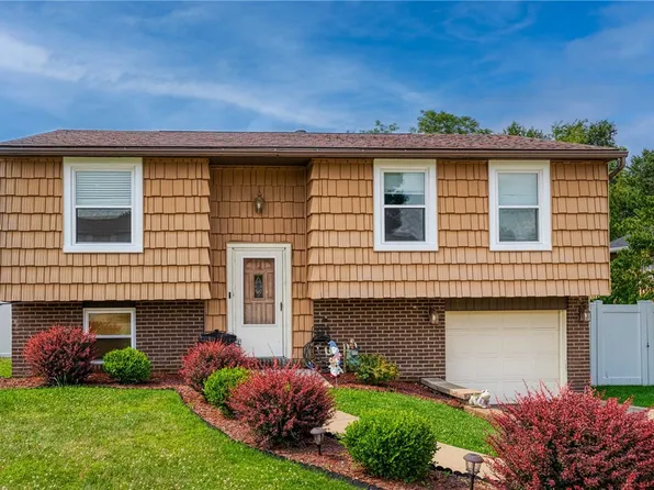 735 N Gross St, Conway, PA 15027