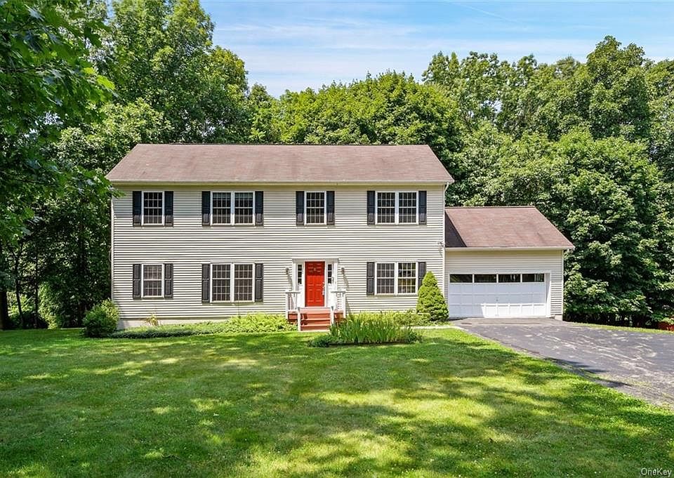 1st image of 5 Stonefield Ct