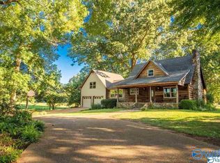 1344 E Upper River Rd, Decatur, AL 35603