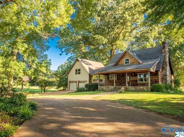 1344 E Upper River Rd, Decatur, AL 35603