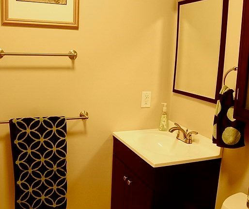 4th image of 278 Chestnut Hill Ave #1