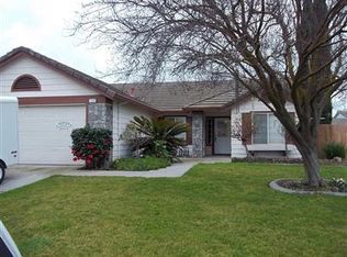1709 E G St, Oakdale, CA