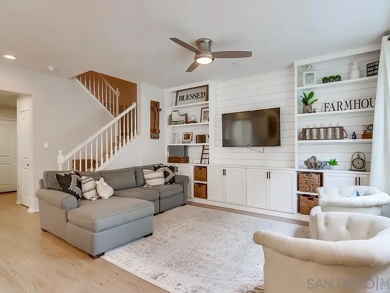 1423 Shearwater St #2 — Photo 10