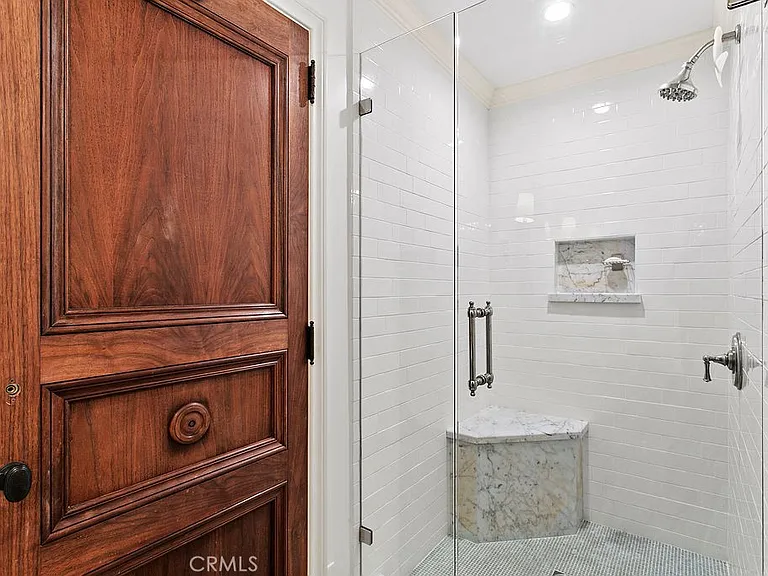 1010 Emerald Bay — Photo 55