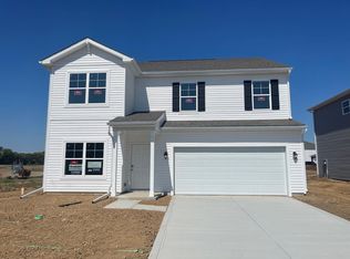 122 Vine Grove Dr, Circleville, OH 43113