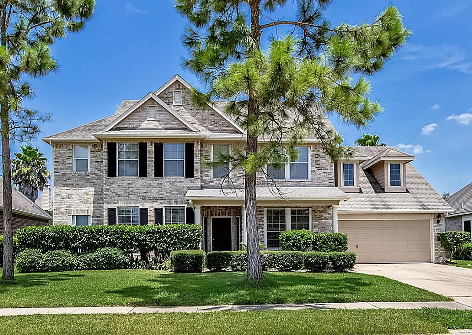 1st image of 10009 Brookshore Ln