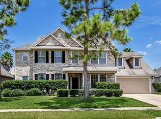 10009 Brookshore Ln, Pearland, TX 77584