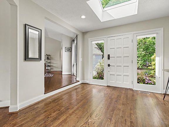 5th image of 3385 Windsong Way