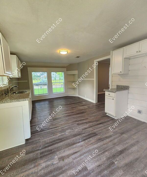 244 Gunter St Jackson, MS, 39216 Apartments for Rent Zillow