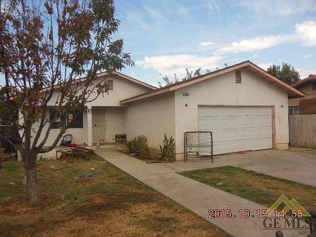 2nd image of 8008 Middleton Ln