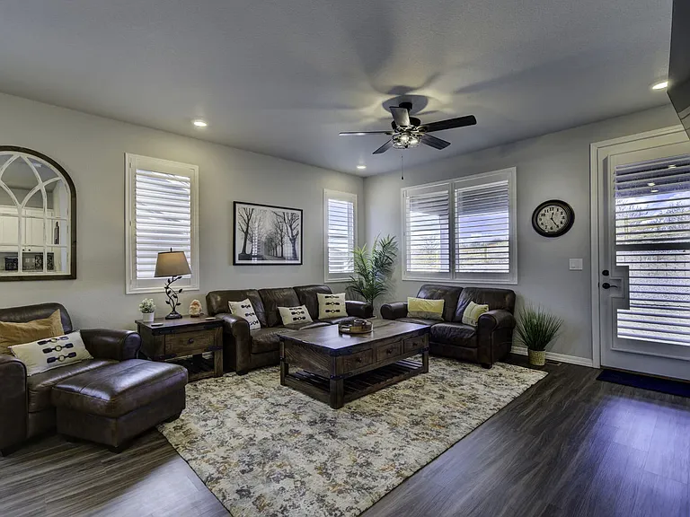 Living Room
Stay in and relax while streaming your favorite shows and movies.