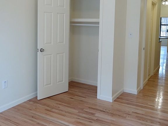 5th image of 177 Hopkins St APT 1L