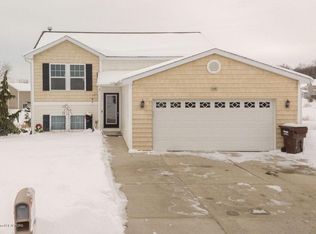 148 Lake Ridge Dr, Mason, MI 48854