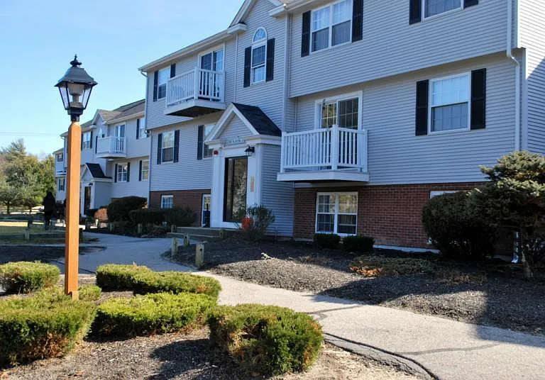 217 Beaver Dam Rd #19 — Photo 1