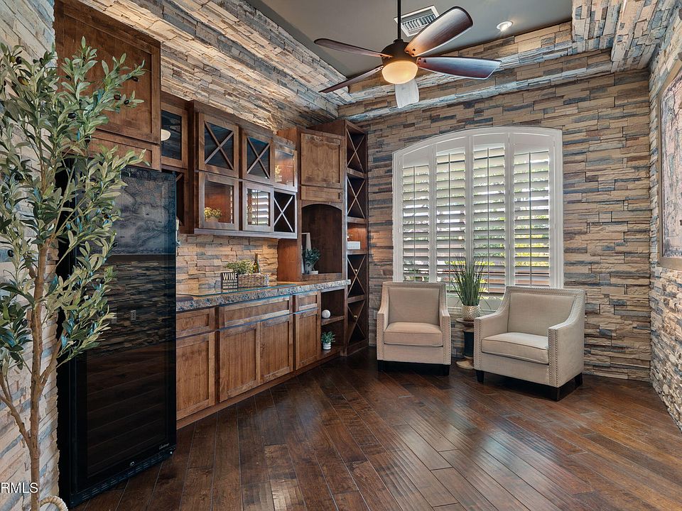 1st image of 4654 E MEADOWVIEW Court