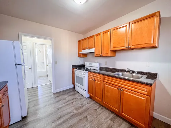 37-39 Dorothy St / Dorothy Apartments LLC