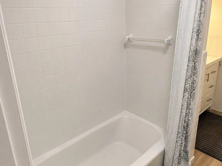 241 Main St #C9 — Photo 7