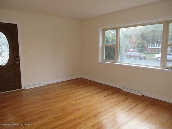 2nd image of 83 Cannon Blvd