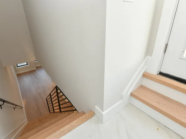 221 Columbia Avenue image 41 of 50