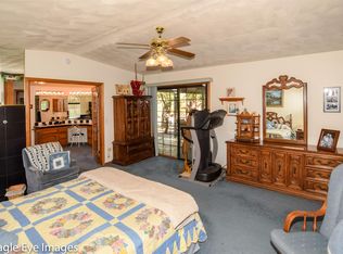 15610 Myalon Rd, Apple Valley, CA 92307