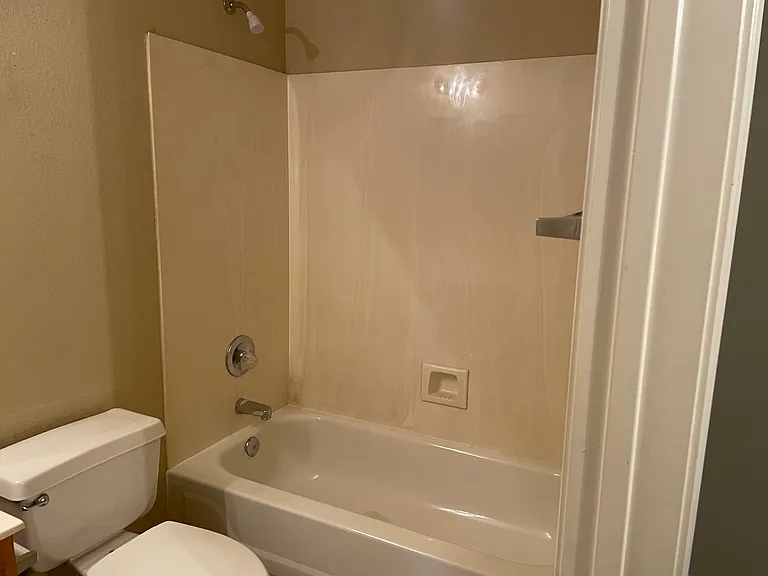 8949 W Kathleen Rd — Photo 19