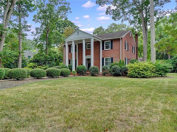 2nd image of 127 Parkway Dr