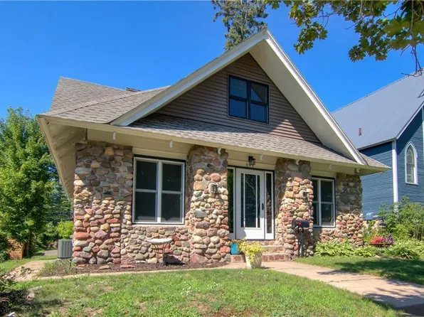 617 Franklin Street, Spooner, WI 54801