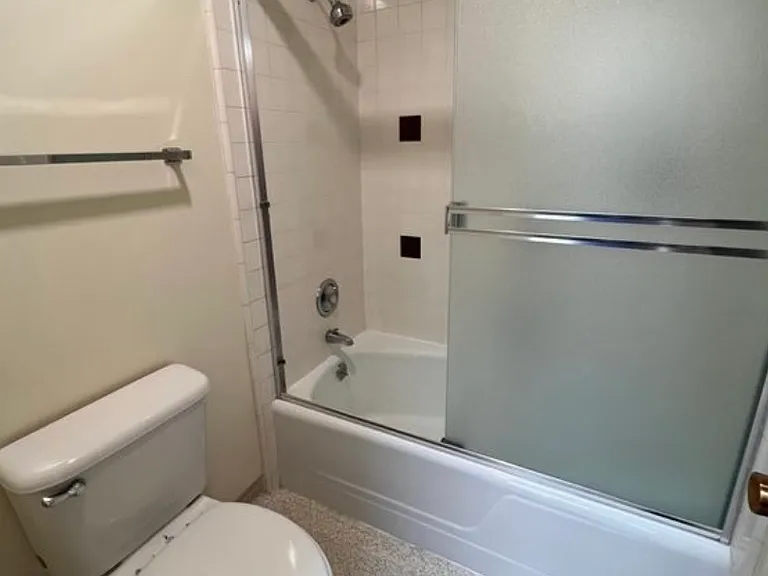 1400 Hopkins Ave #301 — Photo 16