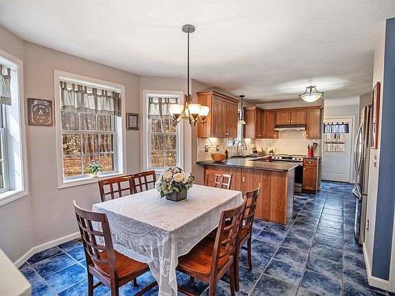 2nd image of 59 Juniper Drive